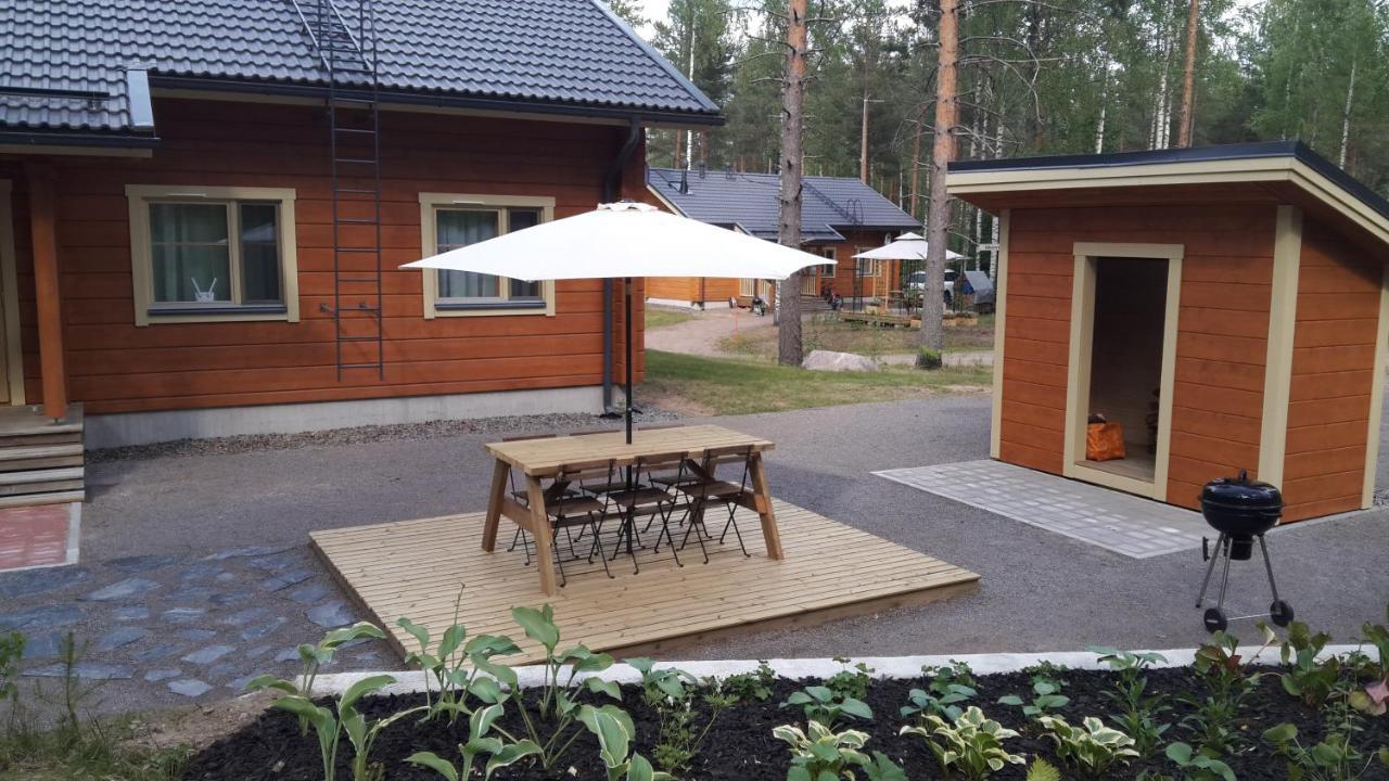Villa Maria Cottages Jaala Екстер'єр фото
