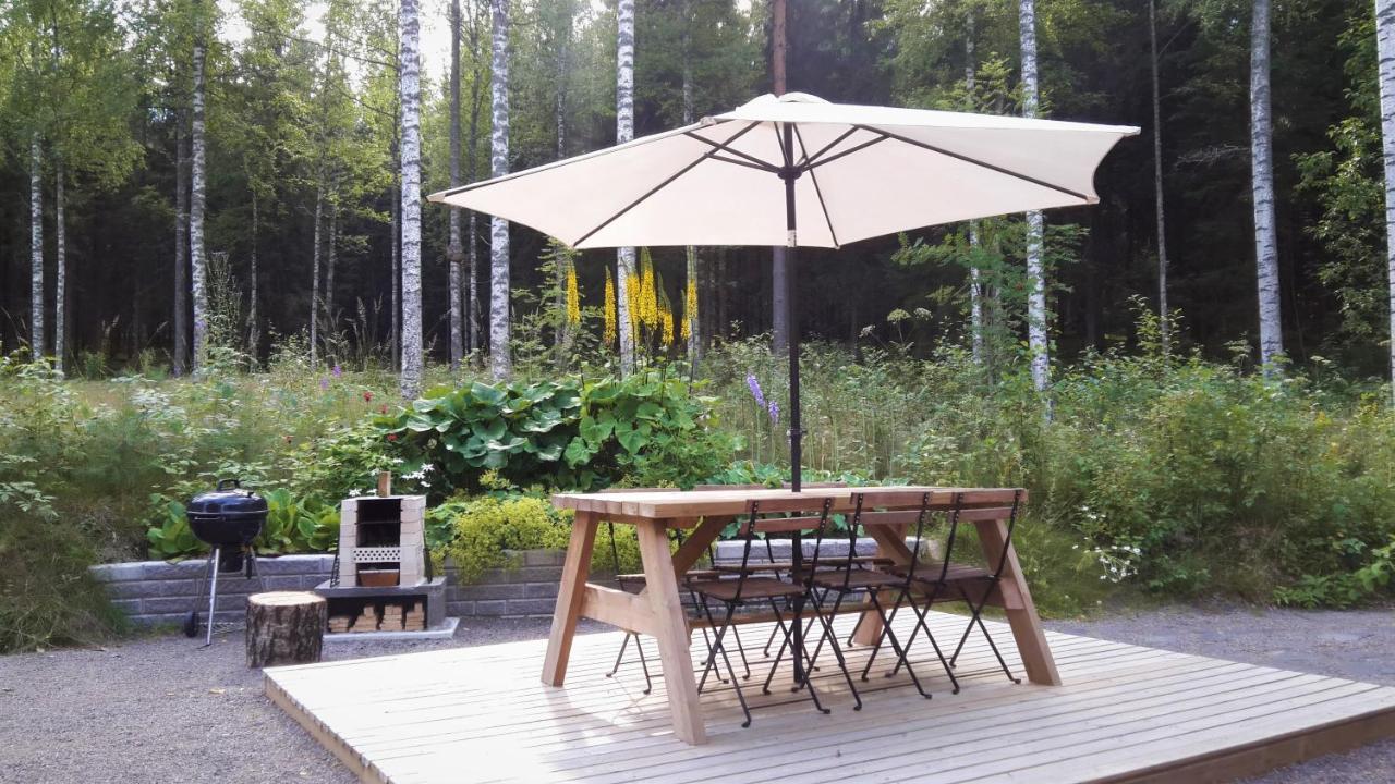 Villa Maria Cottages Jaala Екстер'єр фото