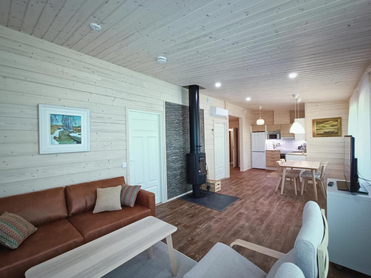 Villa Maria Cottages Jaala Екстер'єр фото