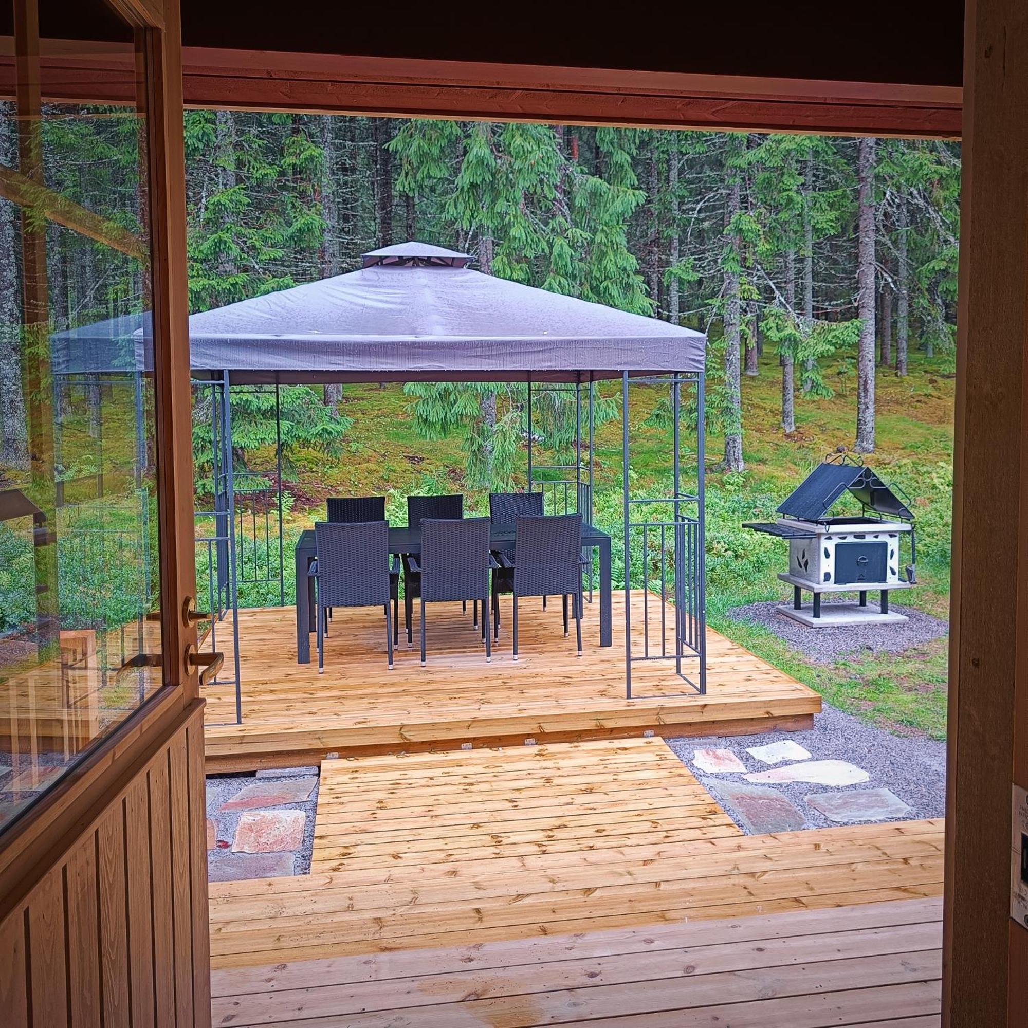 Villa Maria Cottages Jaala Екстер'єр фото