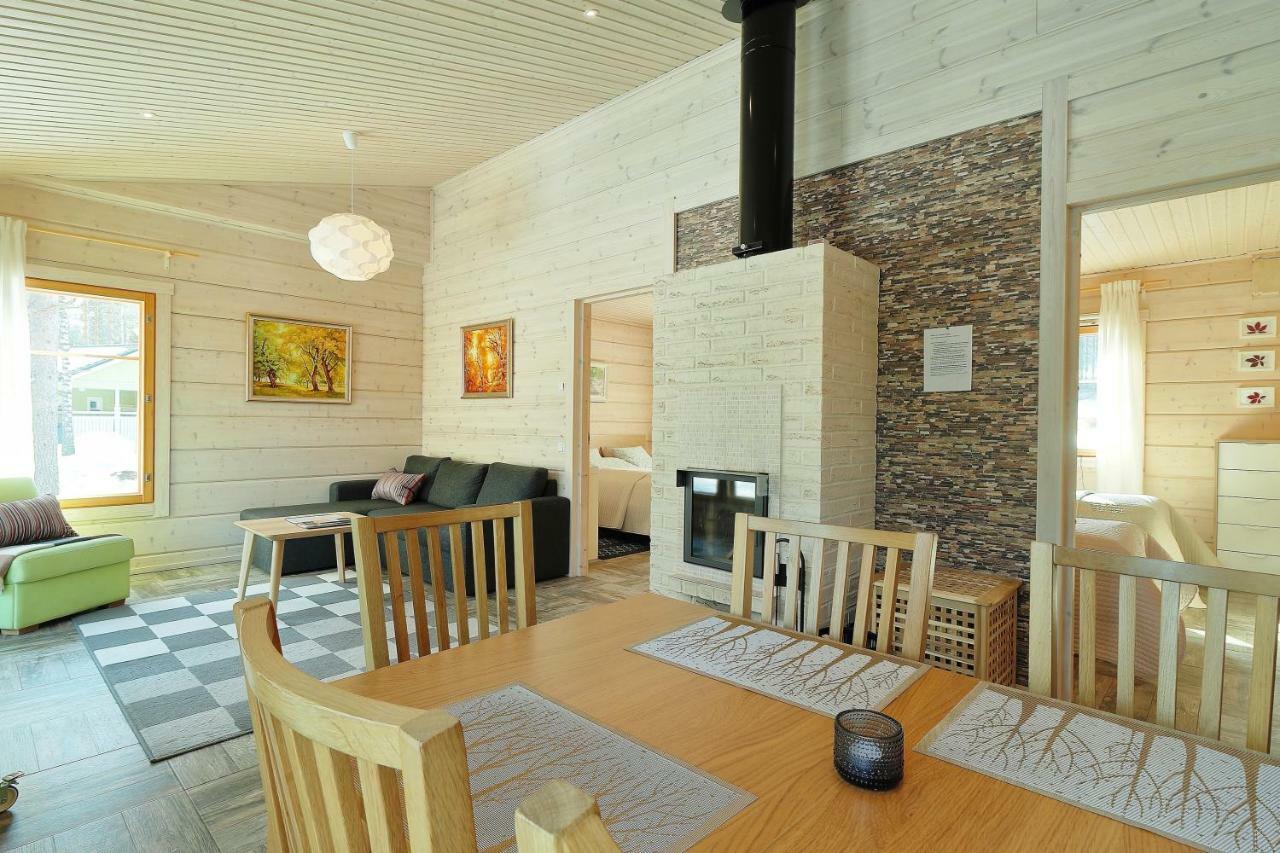 Villa Maria Cottages Jaala Екстер'єр фото