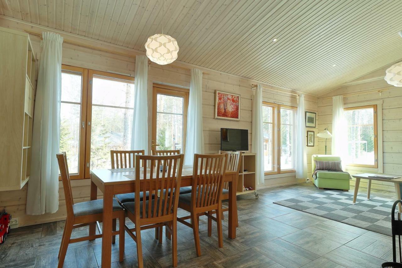 Villa Maria Cottages Jaala Екстер'єр фото
